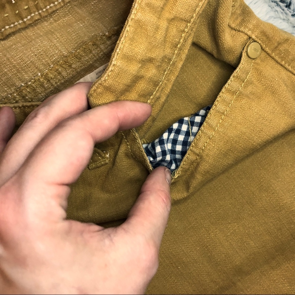 Pilcro Mustard Crop Jeans - Picture 2 of 5